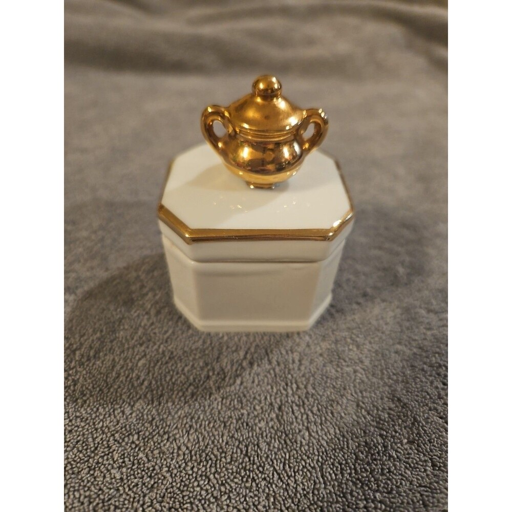 Enesco 1978 Sugar Bowl Trinket Box Jar White with 18 Kt Gold Accents